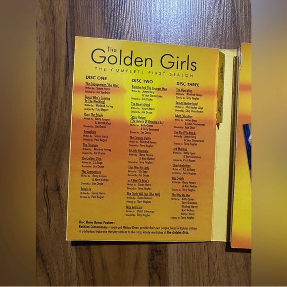 The Golden Girls DVD The Complete First Season 3-Disc Set - Picture 10 of 14
